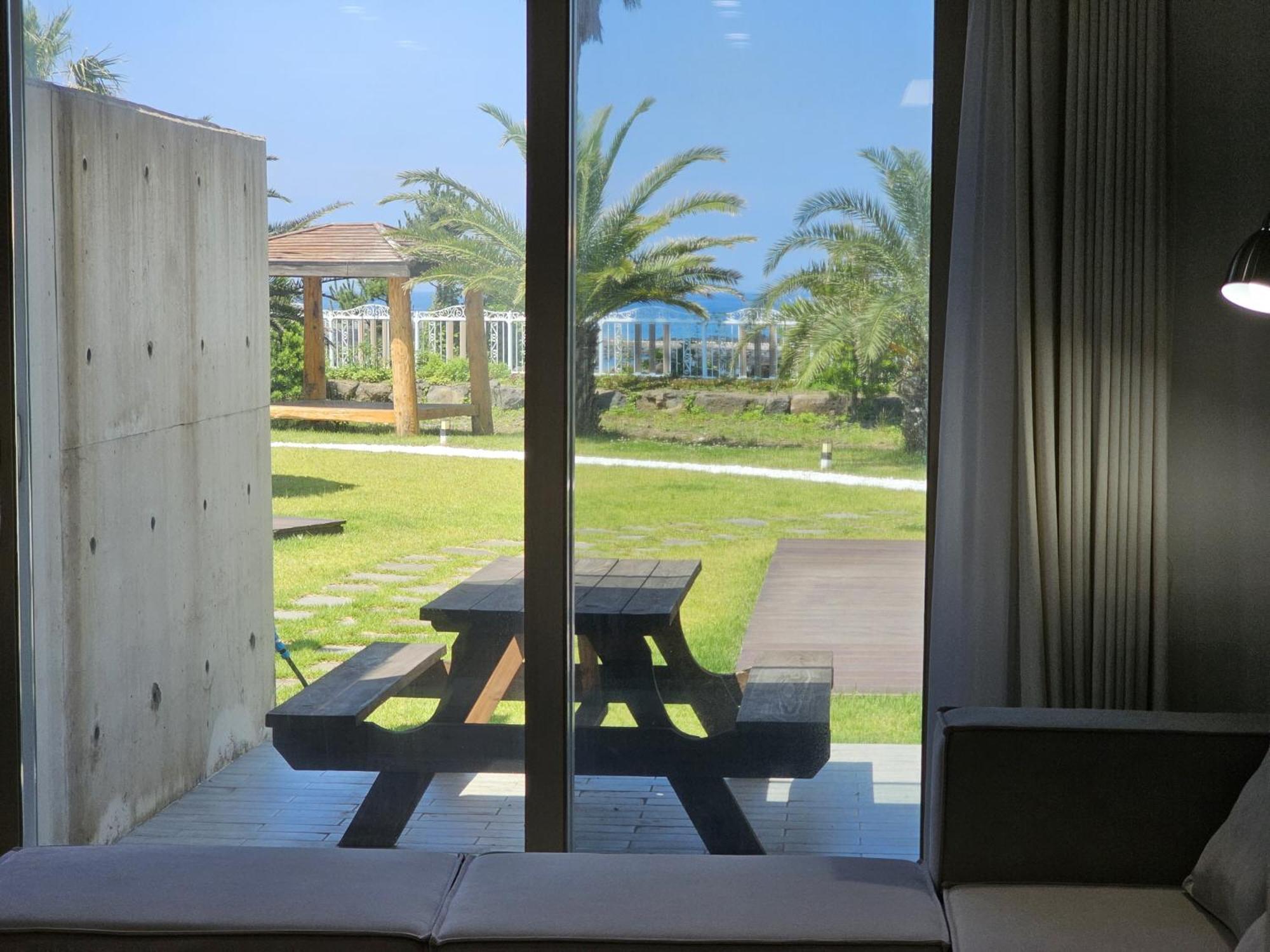 Jeju Badayeon Villa Seogwipo Exteriör bild
