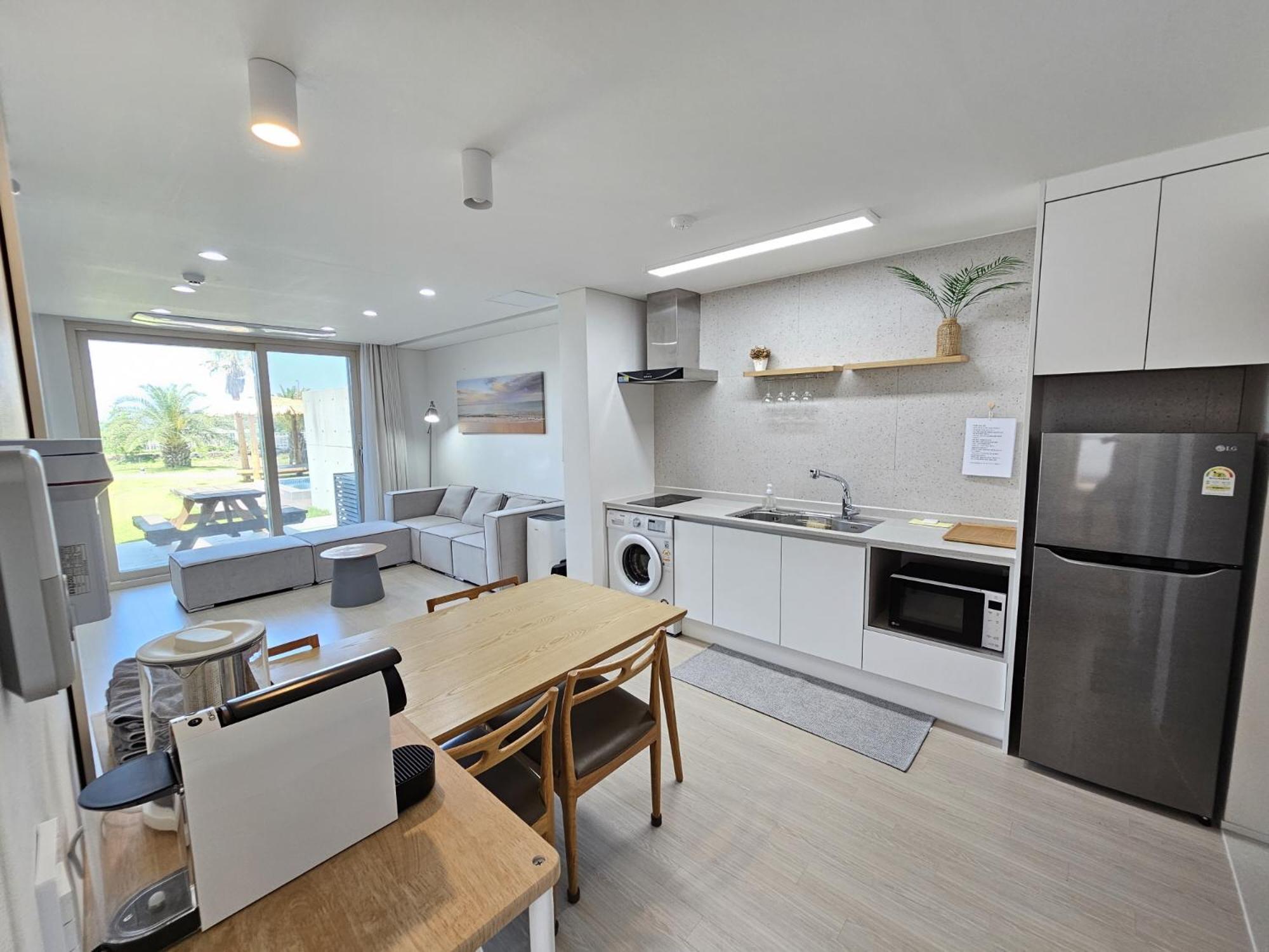 Jeju Badayeon Villa Seogwipo Exteriör bild