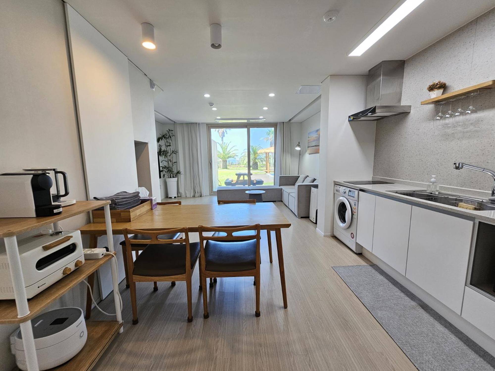 Jeju Badayeon Villa Seogwipo Exteriör bild