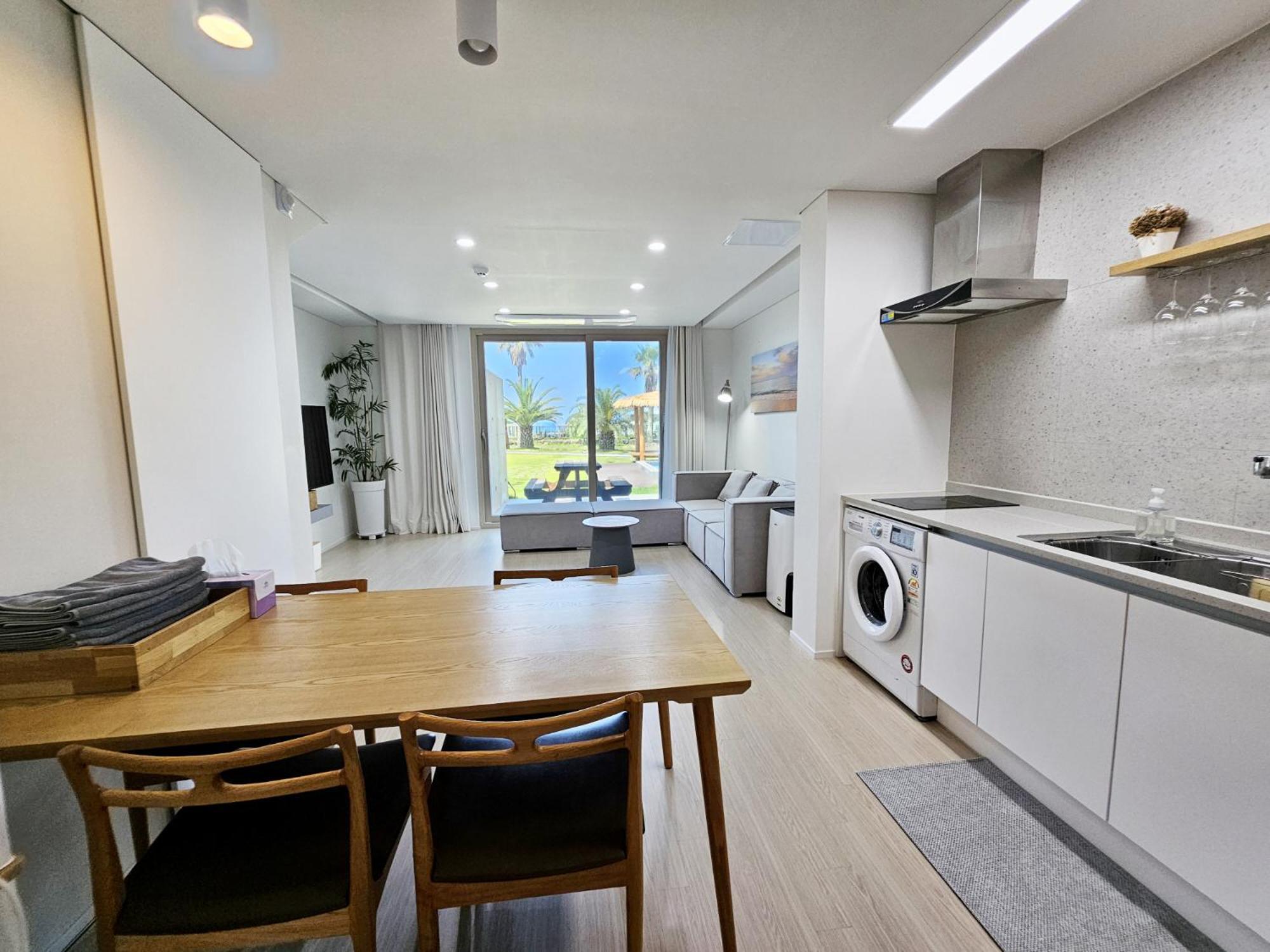 Jeju Badayeon Villa Seogwipo Exteriör bild