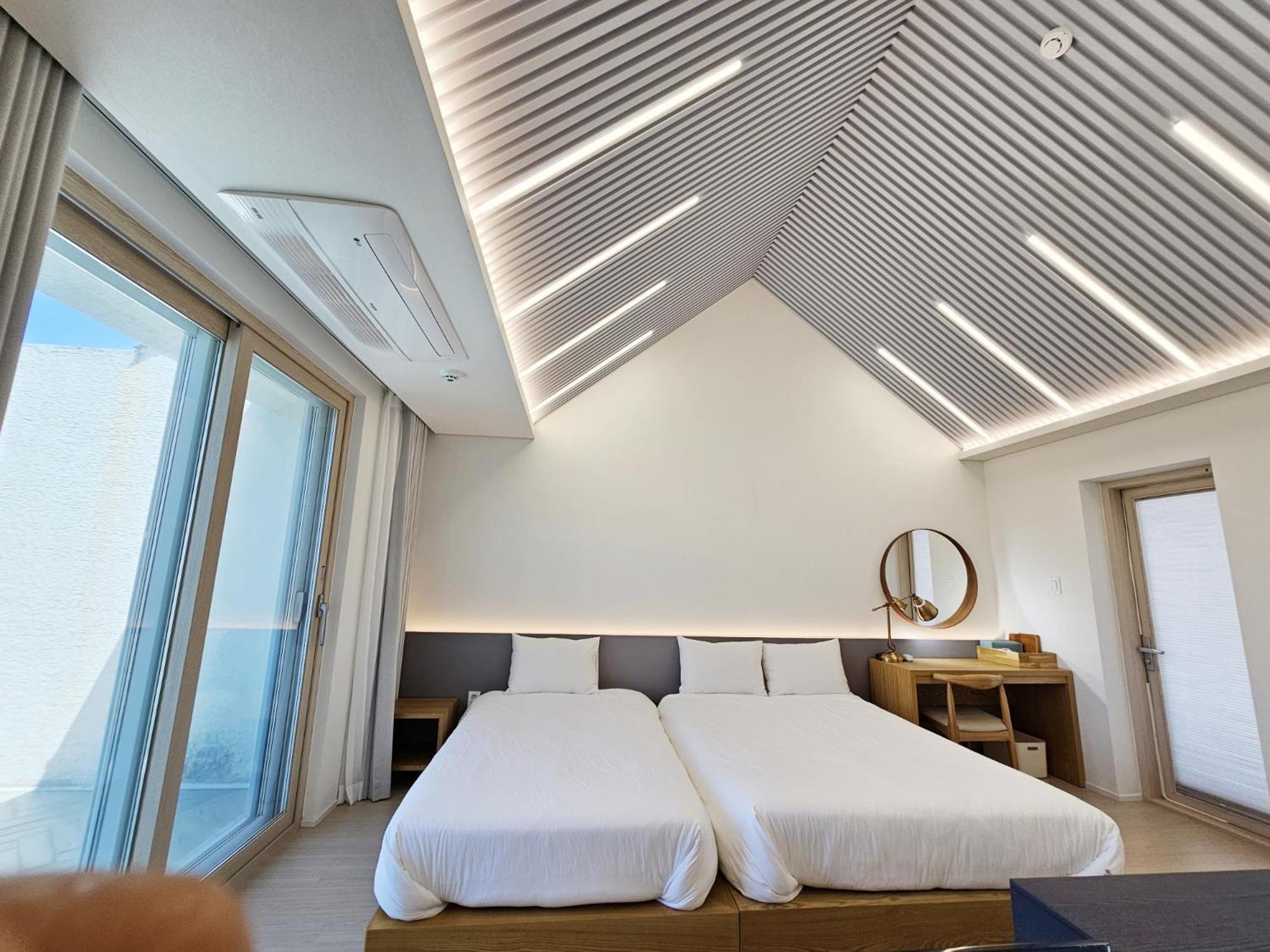Jeju Badayeon Villa Seogwipo Exteriör bild