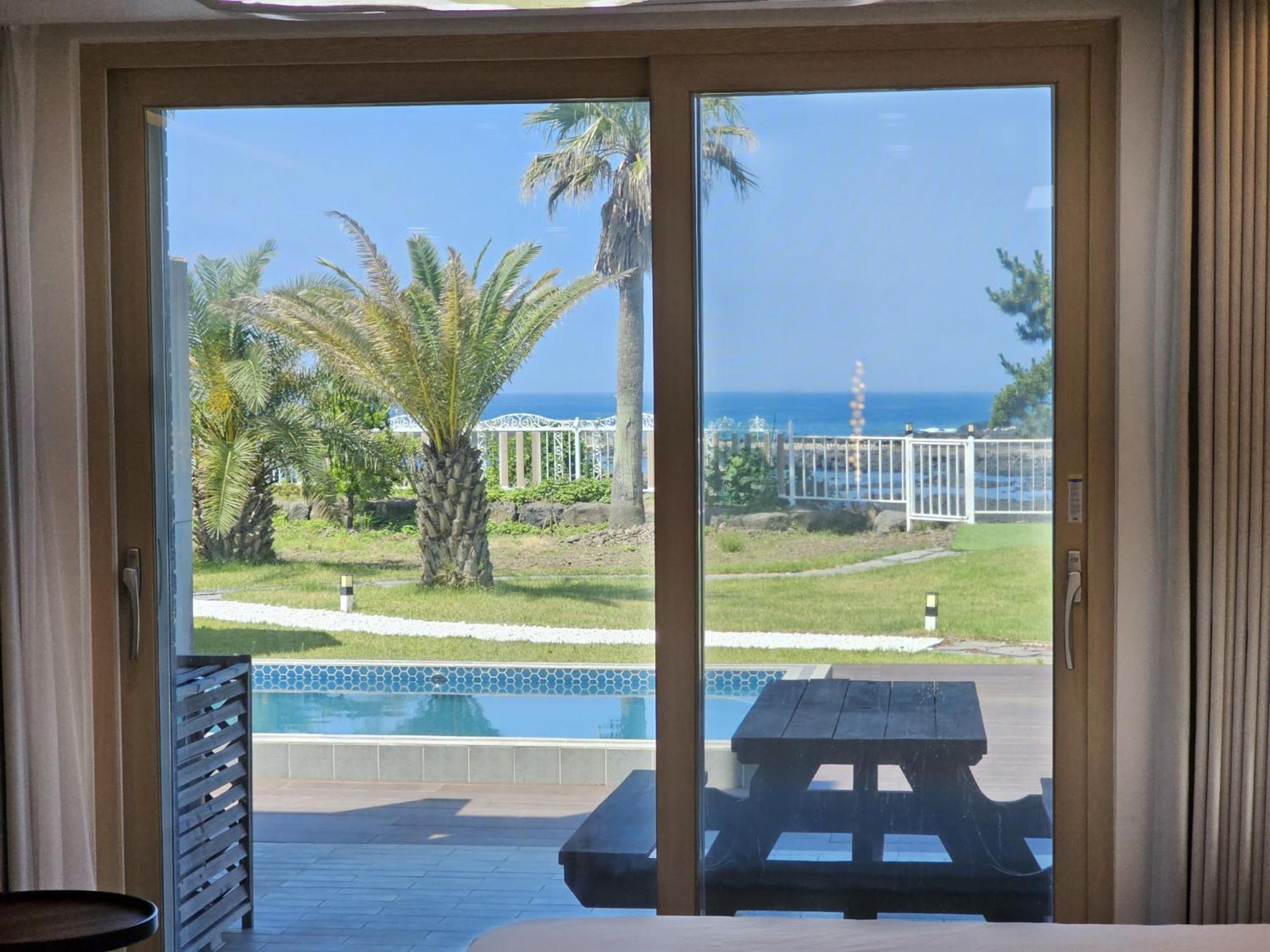 Jeju Badayeon Villa Seogwipo Exteriör bild