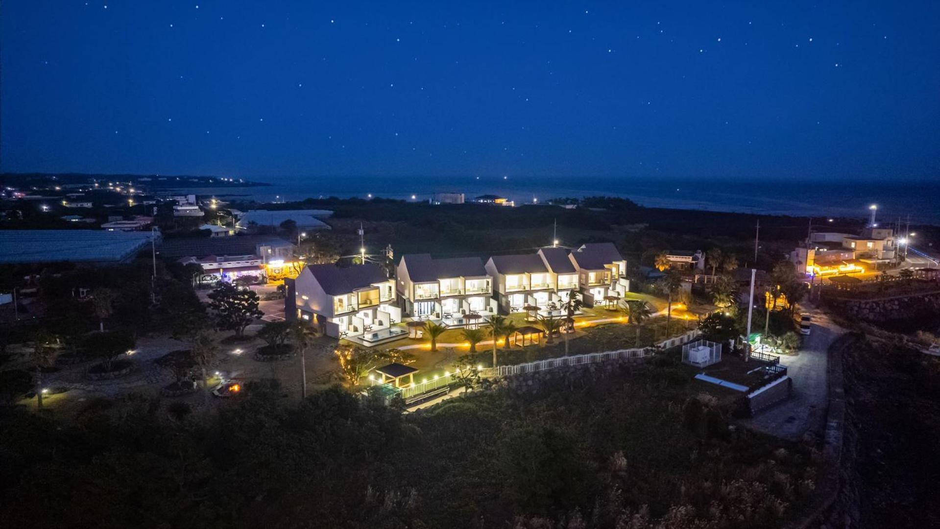 Jeju Badayeon Villa Seogwipo Exteriör bild