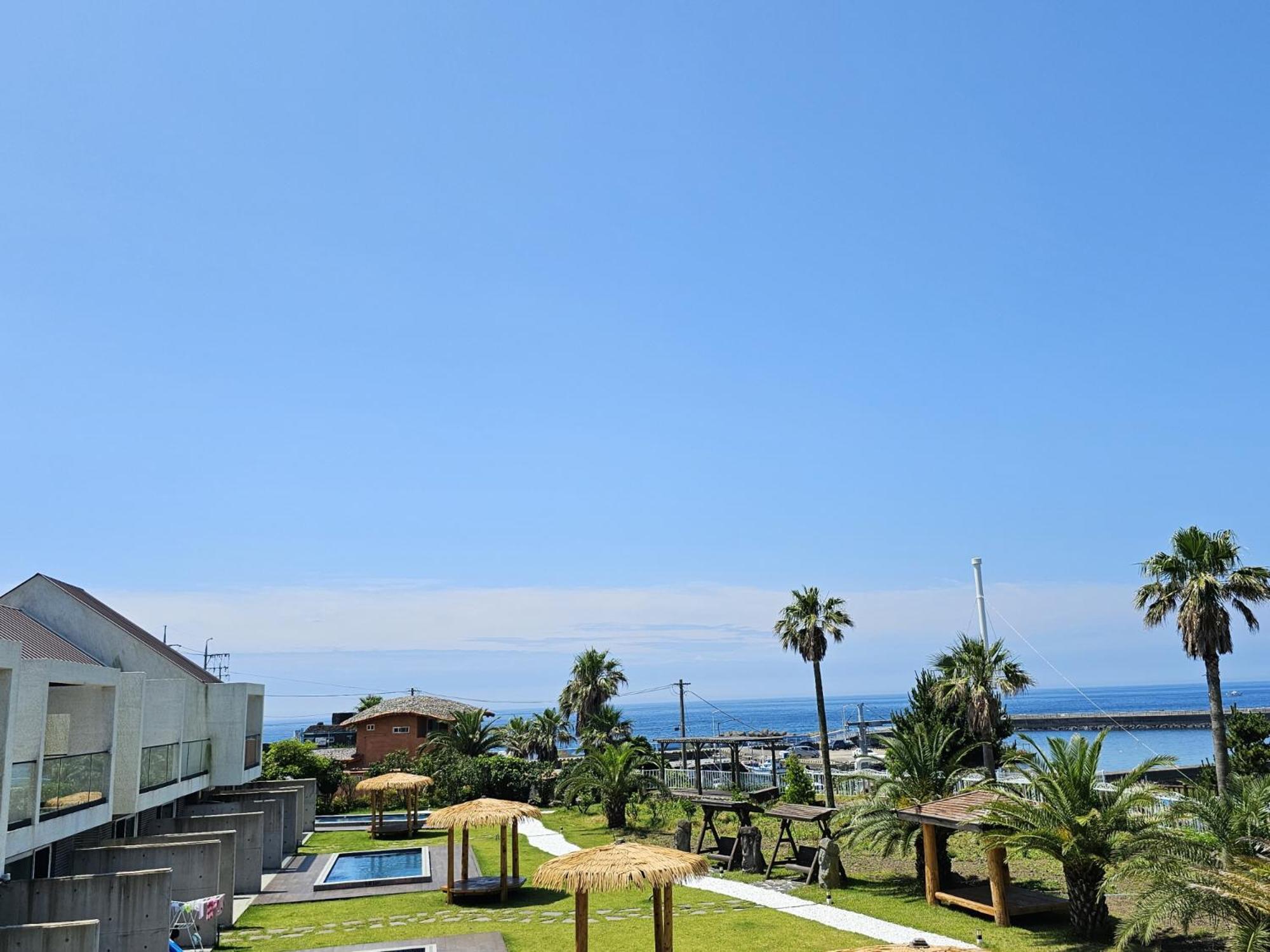 Jeju Badayeon Villa Seogwipo Exteriör bild