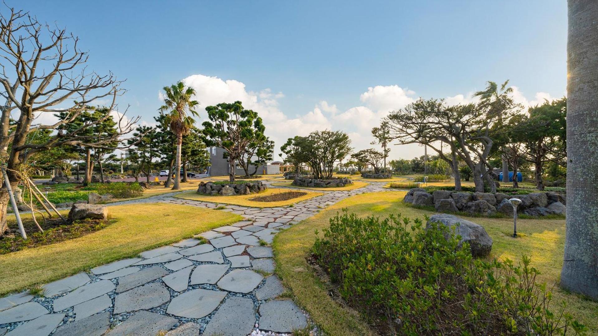 Jeju Badayeon Villa Seogwipo Exteriör bild