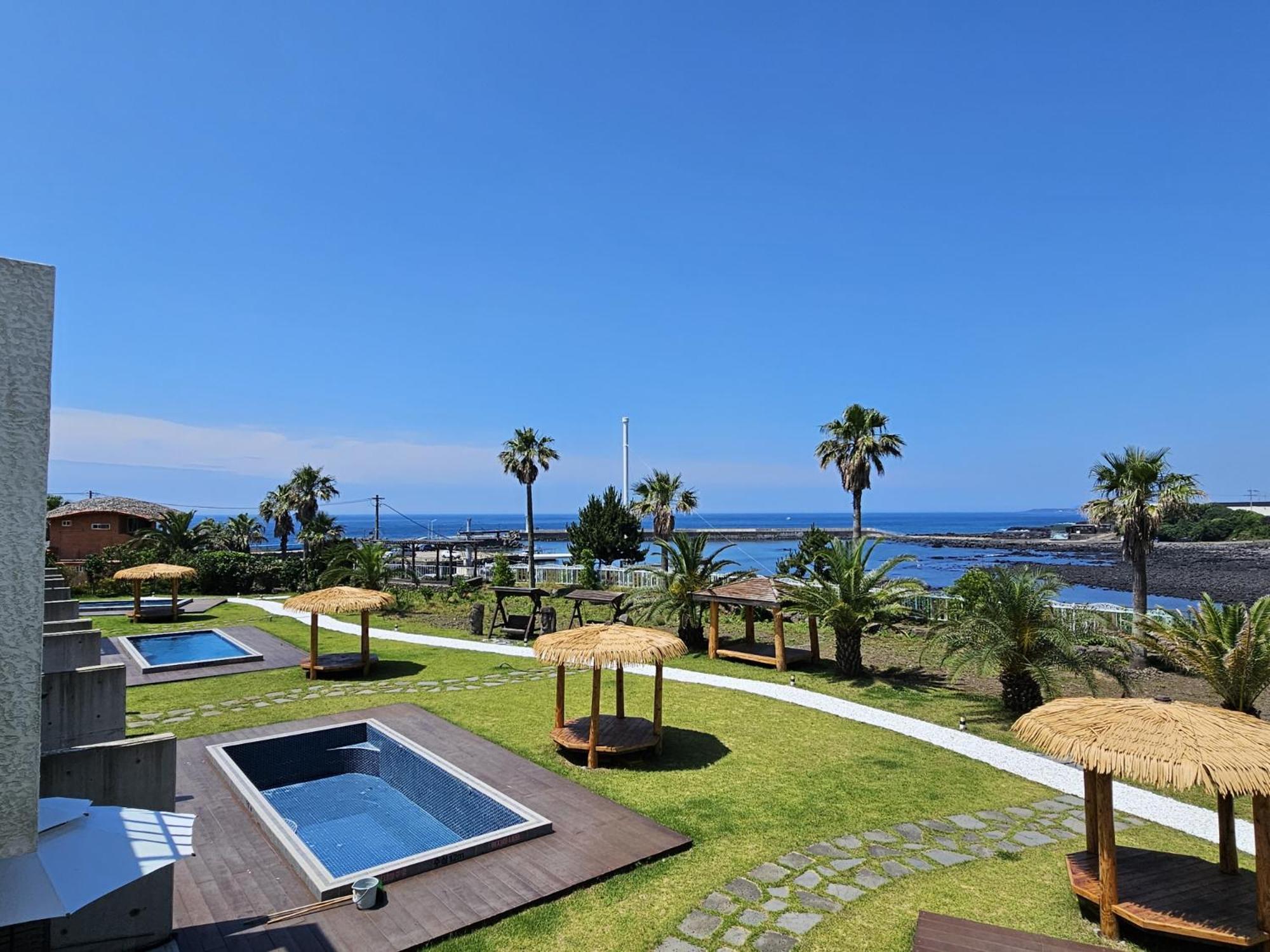 Jeju Badayeon Villa Seogwipo Exteriör bild