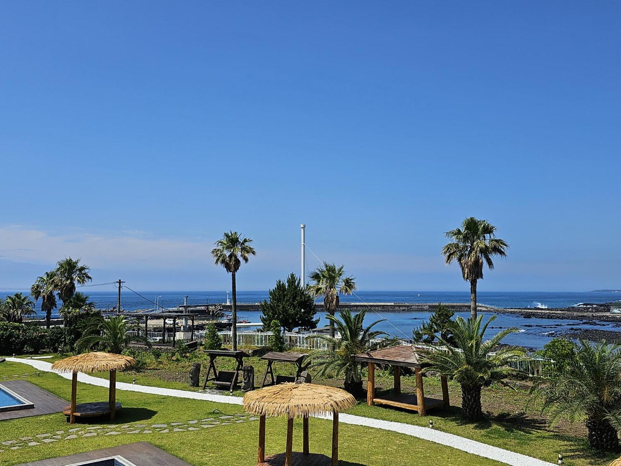 Jeju Badayeon Villa Seogwipo Exteriör bild