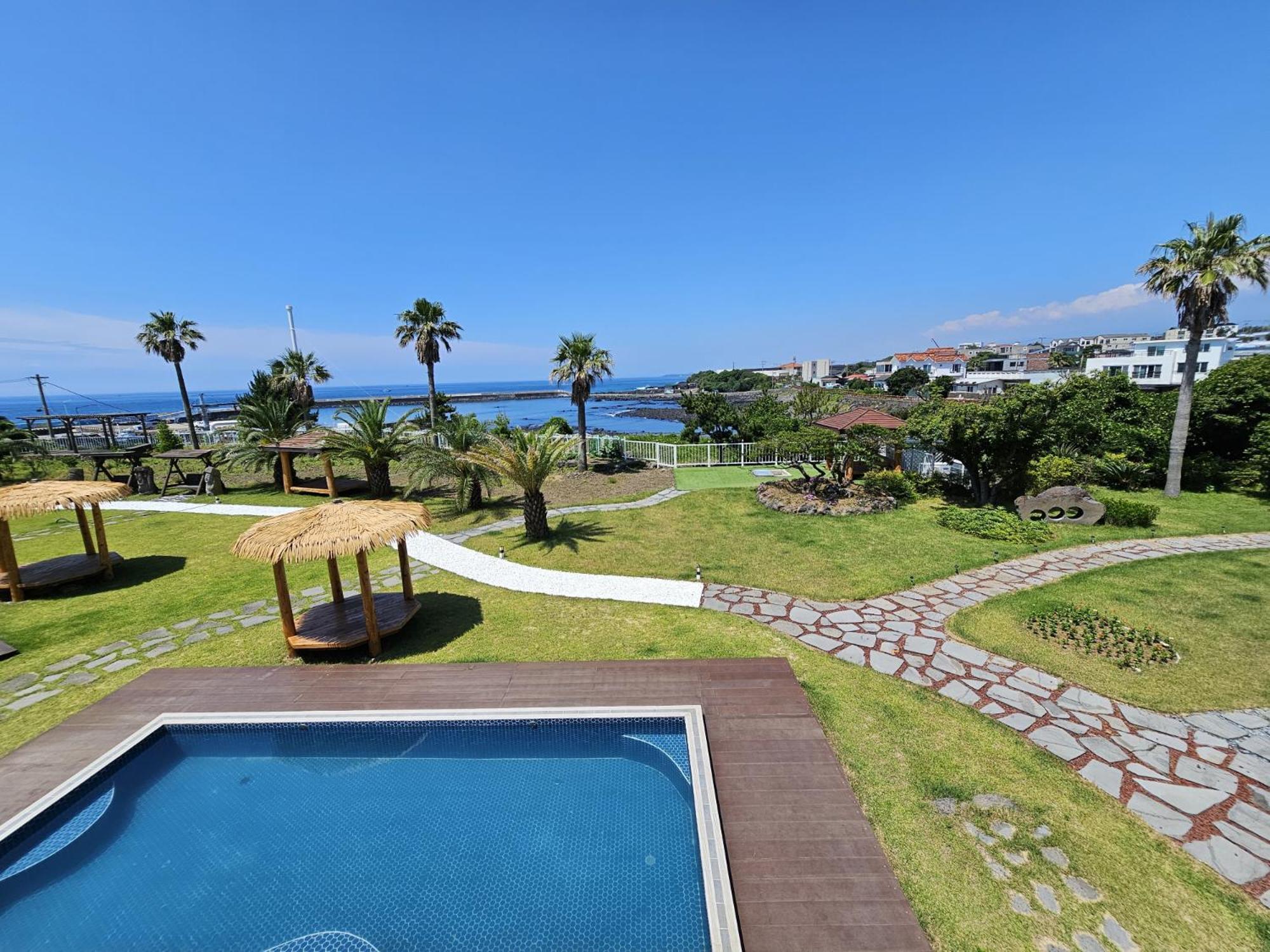 Jeju Badayeon Villa Seogwipo Exteriör bild