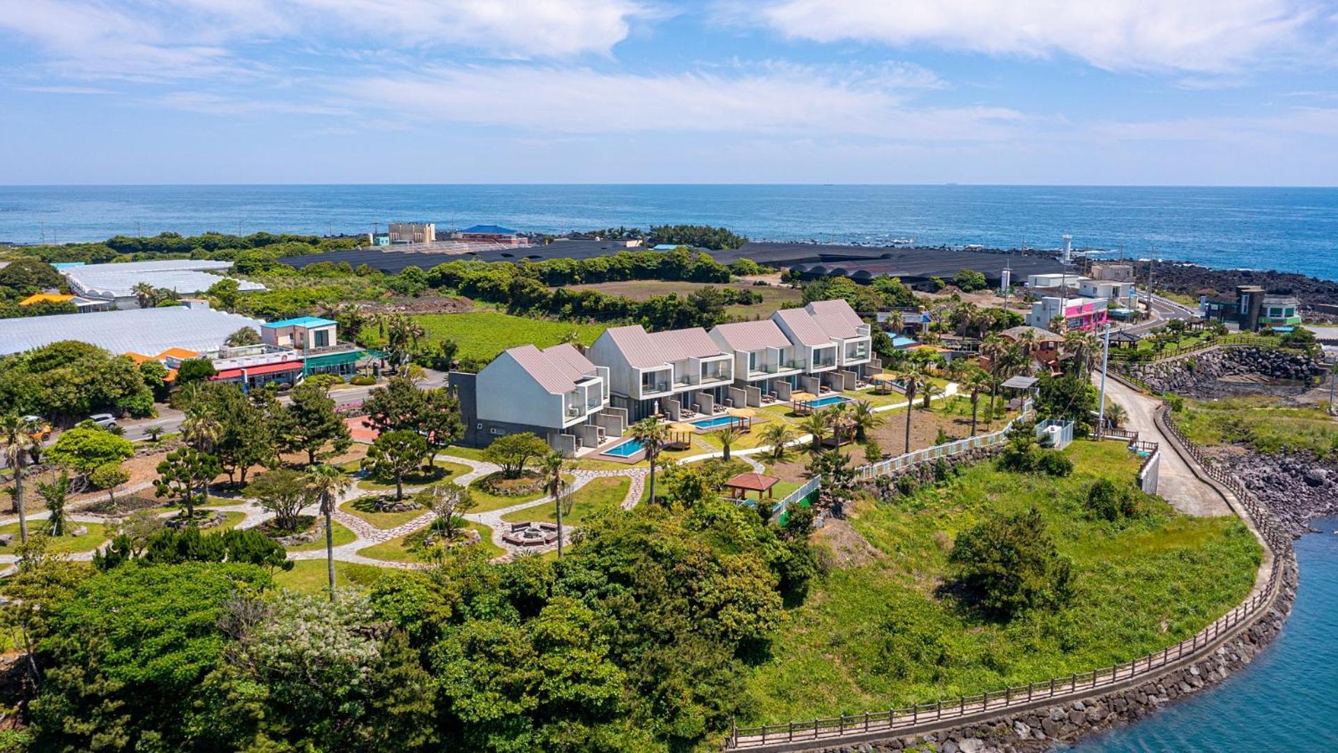 Jeju Badayeon Villa Seogwipo Exteriör bild