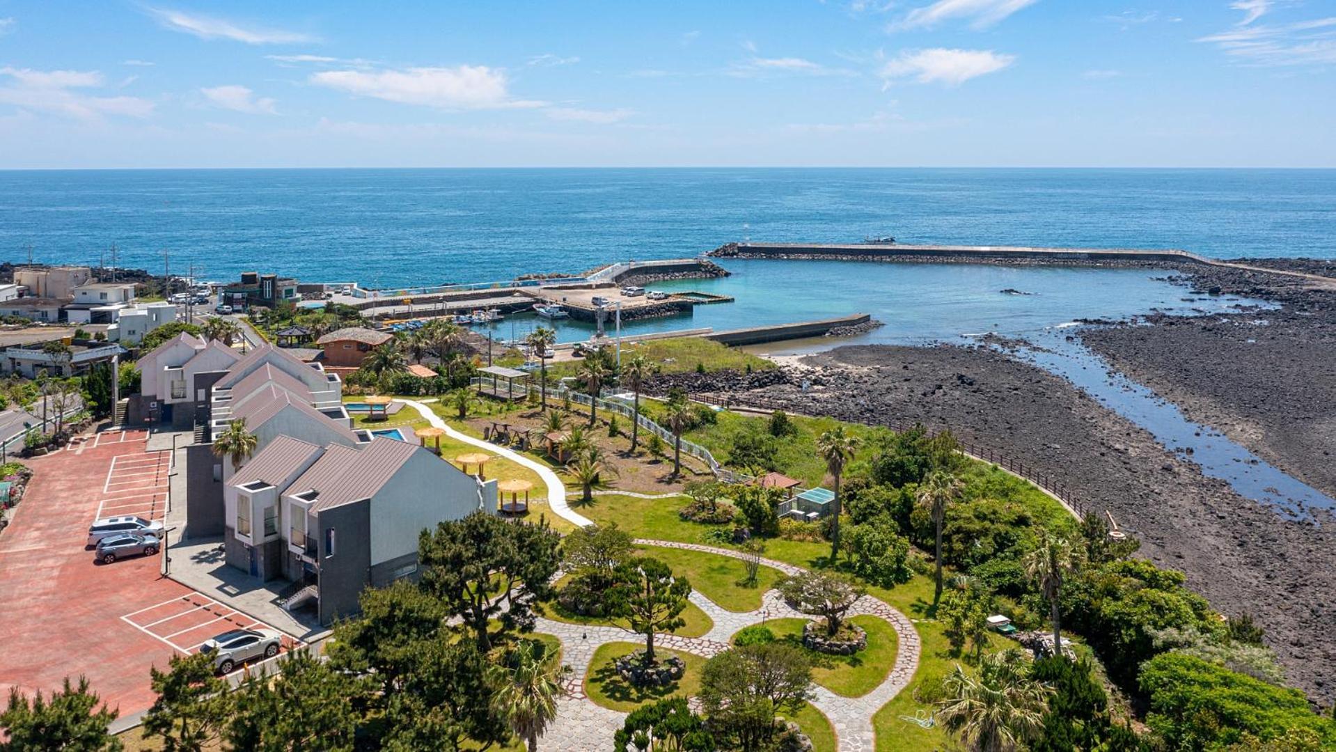 Jeju Badayeon Villa Seogwipo Exteriör bild